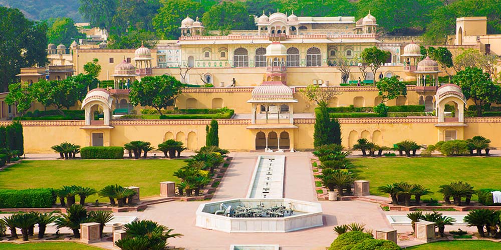 10-days-golden-triangle-with-khajuraho-temple